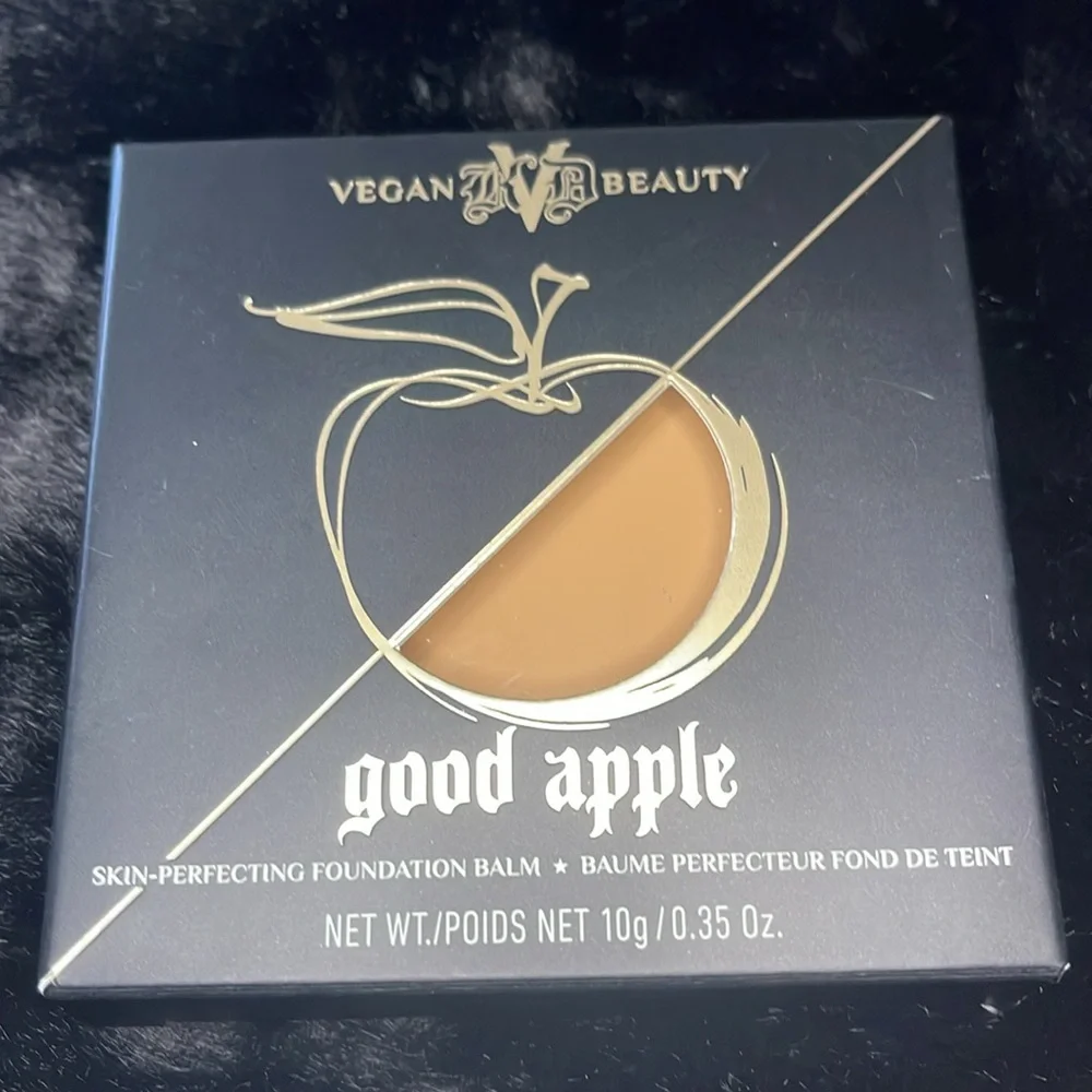 KVD Good Apple Medium 045 Skin-Perfecting Hydrating Foundation Balm